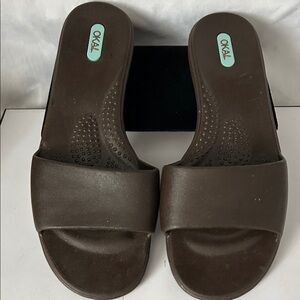 Women's Dark Brown Slide Sandals